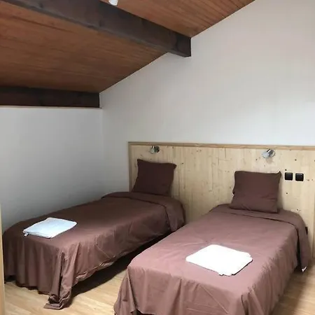 Villa Nolmar, 5 Ch., 10 P. Wi-fi, 1200m Plage,****
